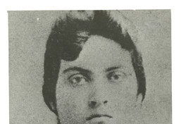 Gabriela Mistral hacia 1905