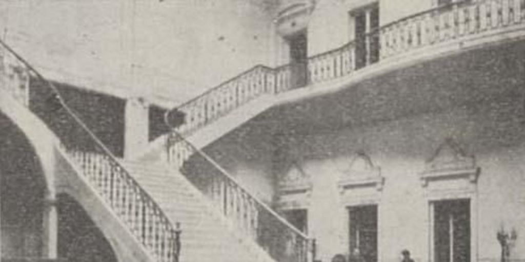 Hall y escalera central El Mercurio de Santiago, ca. 1918