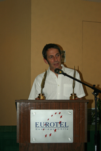 Alfredo Castro recibió el Apes a Mejor director 2006 y Mejor actor de soporte 2006.