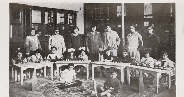Asilo maternal de la Sociedad de Beneficencia de Señoras, ca. 1928