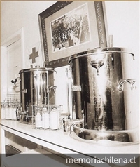 Recipientes para pasteurización de la leche, Punta Arenas, hacia 1930