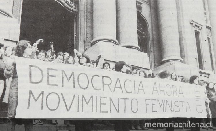 ¿Democracia Ahora! Movimiento Feminista Chile (1983)