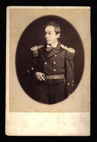 [Aureliano Sánchez, comandante del buque "Abtao". Retrato sacado después del combate del 28 de agosto con el monitor peruano "Huáscar" en Antofagasta. Retrato de medio cuerpo con uniforme]
