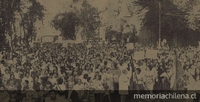 Pie de Foto: Marcha de las cacerolas vacías, contra el gobierno de Salvador Allende, 1971 (1)En: El Mercurio, 2 de diciembre, 1971
