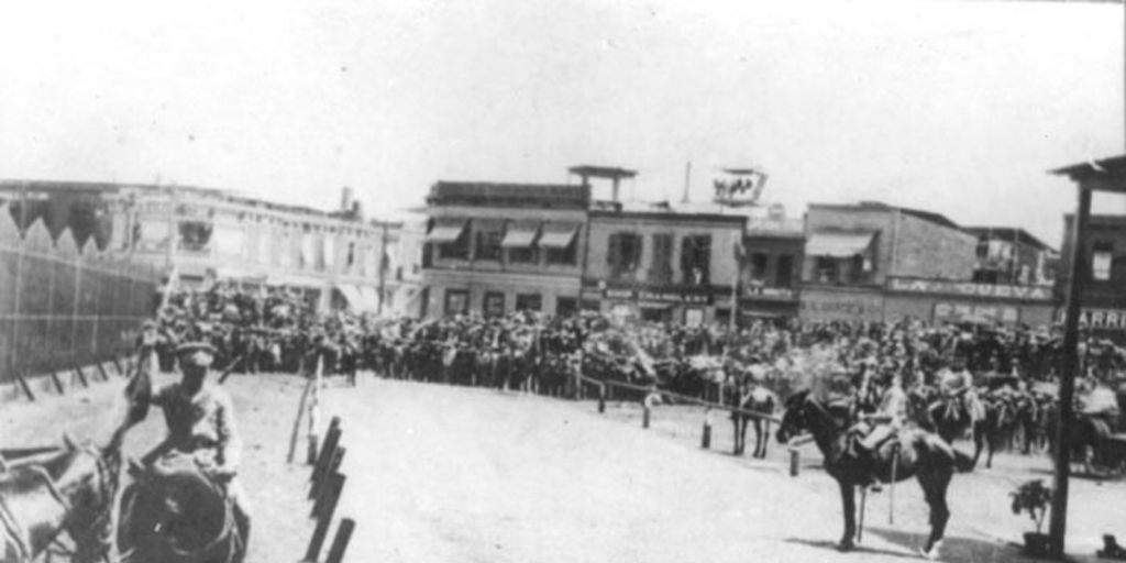Tropas del Regimiento Esmeralda comprometidas en la represión de la huelga de Iquique, hacia 1907