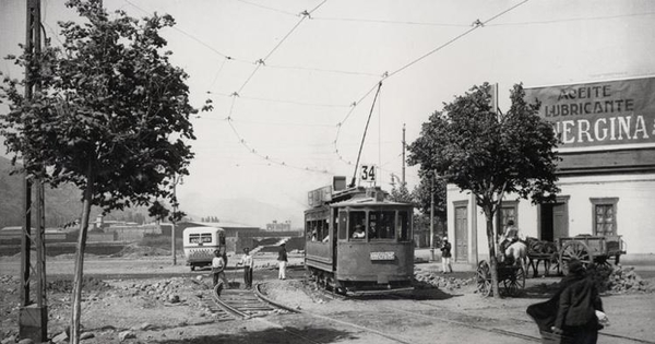 Tranvía en calle Bustamante con Providencia, 1927