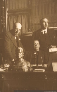Guillermo Feliú Cruz, Luis Aldunate y Luis Galdames sentado, hacia 1938
