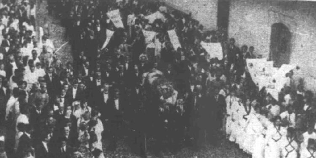 Cortejo fúnebre de Rubén Darío, 1916
