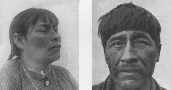 Hombre y mujer yámana, hacia 1920