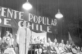 Salvador Allende, en el acto por el tercer aniversario del Frente Popular, 1939