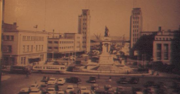 Valparaíso, vista desde los cerros, hacia 1950