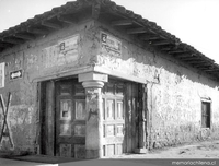 San Felipe, casa con pilar de esquina