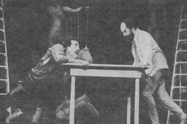 José Herrera y Hugo Medina en La contienda humana, montaje de 1988