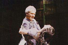 Eduardo Barril y Gaby Hernández en Fantasmas borrachos, montaje de 1997