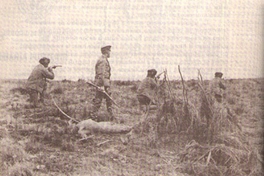 Julius Popper dirigiendo un ataque contra indígenas Selknam en la llanura de San Sebastián, Tierra del Fuego, 1886