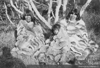 Mujeres selk'nam, hacia 1920
