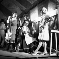 Presentación de la obra La pérgola de las flores en la carpa-teatro Luis Alberto Heiremans, 1965