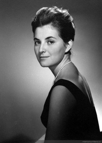 Retrato de Luz María Lamas de Díaz, hacia 1960