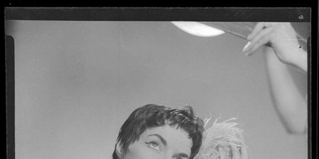 Retrato de Xenia Monty, ca. 1955