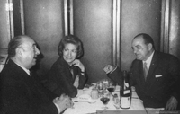 Pablo Neruda junto a Matilde Urrutia en París, 1972