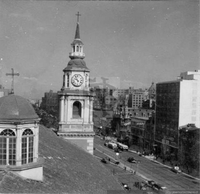 Torre Iglesia San Francisco y calle Alameda, Santiago