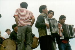 Banda de cabildo, fiesta del Nazareno de Cahuach, Chiloé, 2001