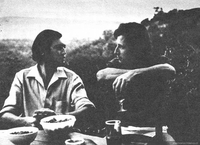 Mauricio Wacquez y Julio Cortázar en un lugar de Provenza, 1968