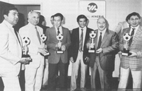 Julio Martínez junto al equipo de periodistas de Radio Minería, década 1980