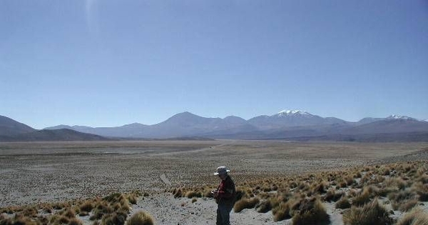 Registro arqueológico de camino despejado en el altiplano de Tarapacá, I Región de Tarapacá