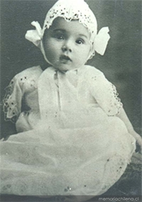 María Luisa Solari, ca. 1921