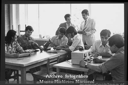 Dirigentes se capacitan en La Universidad Técnica, 1971