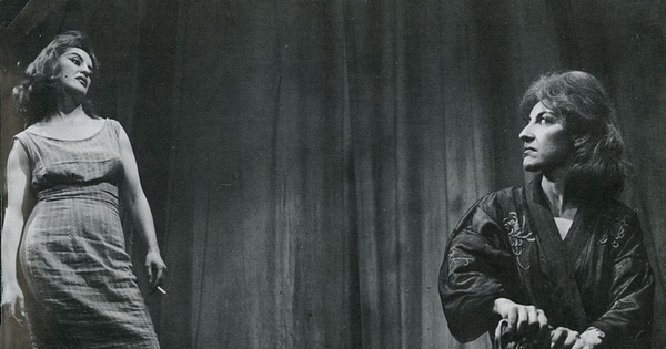 Lucy Salgado y Nelly Meruane en el estreno de "El tony chico", 1964