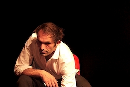Marcelo Alonso en la obra "Un Roble"