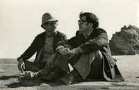 Fidel Sepúlveda y su amigo José Luis Villalba, en la playa de Cobquecura, comienzos de los ochenta
