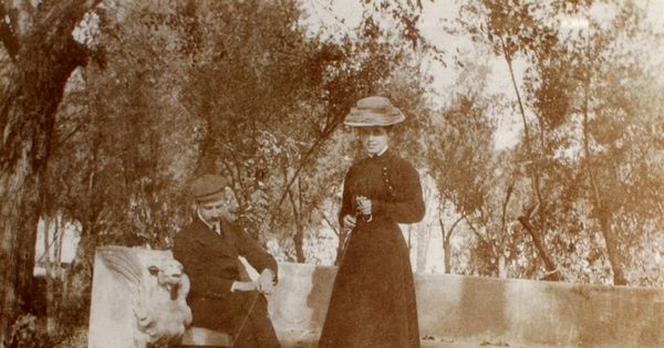 Pedro Subercaseaux y su esposa, Elvira Lyon, 1908