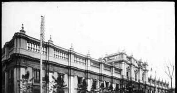 Fachada del Palacio de La Moneda, Santiago, 1912