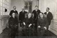 Ramón Barros Luco al centro, Manuel Rivas Vicuña a la izquierda