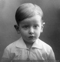 Juan Lémann, niño, ca. 1932