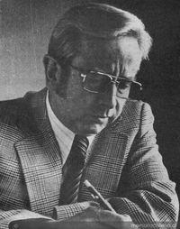 Juan Lémann escribiendo, 1980