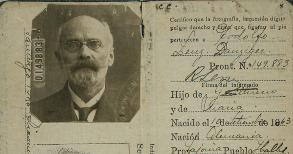 Cédula de identidad otorgada por la República de Chile a Rodolfo Lenz, 1927