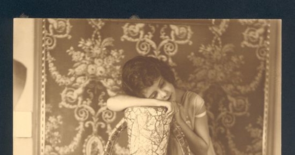 Retrato de Gabriela y Silvia Lezaeta, Santiago, 1930