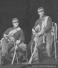 Sargentos de carabineros: Fernando Pesse y  Enrique Valdés Vergara
