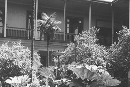 Vista del antiguo patio del Instituto Nacional (1964)