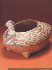 Cuenco ornitomorfo : cultura Diaguita Clásica : Fase II (1200-1470 d.C.)