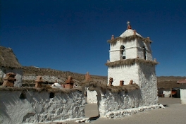 Iglesia de Parinacota, Primera Región, 2005
