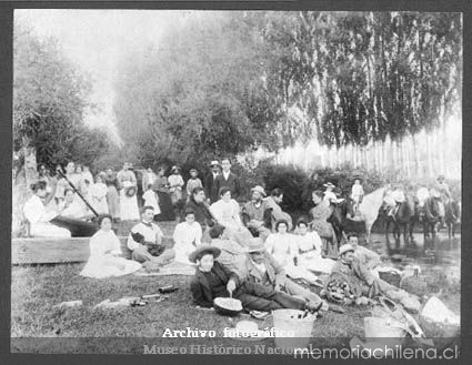 Paseo al campo, familia Vergara-Errázuriz, ca. 1900