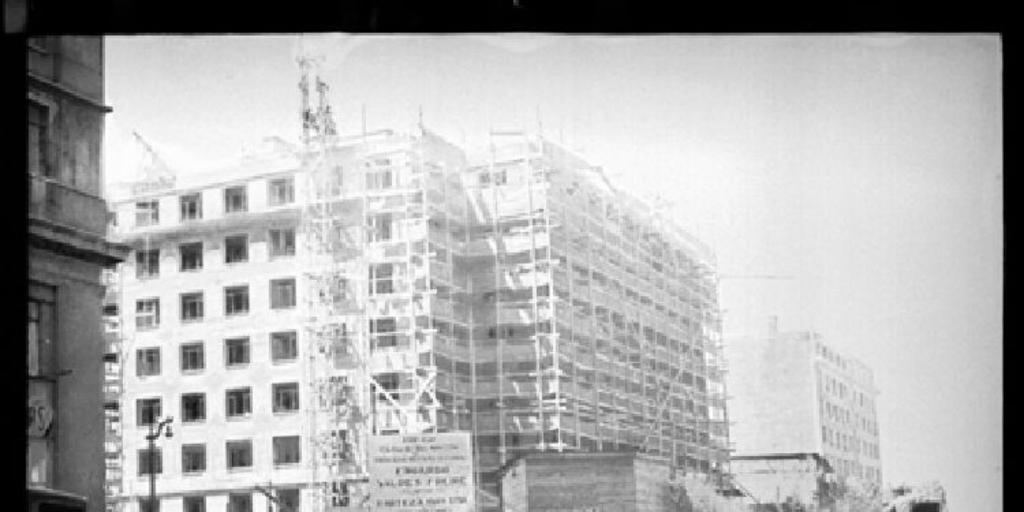Edificios en construcción, Santiago, ca. 1948