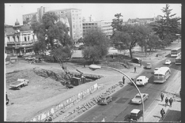 Trabajos de construcción de la línea 1 del Metro de Santiago, ca. 1971